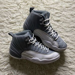 Jordan 12 stealth Sz 11